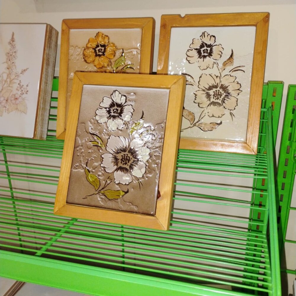 Vintage Italian hot plate trivet or wall hanger priced per item